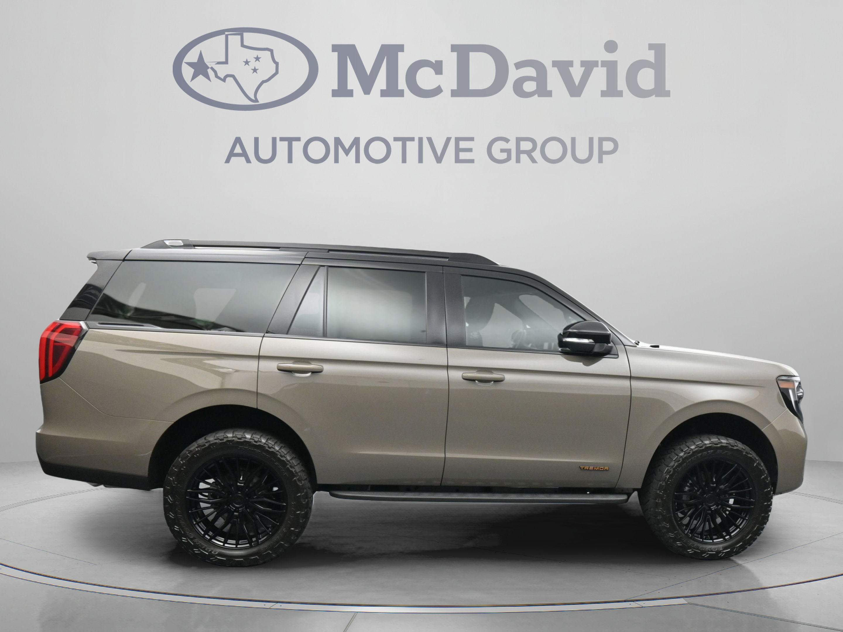 Used 2027 Ford Expedition Tremor w/ Driver's Package AWD/4WD image 9