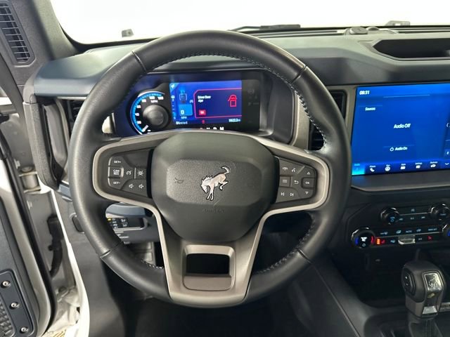 Used 2024 Ford Bronco Outer Banks image 13