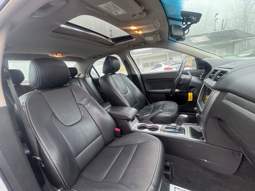 Used 2011 Ford Fusion Hybrid w/ 502A Rapid Spec Order Code image 20