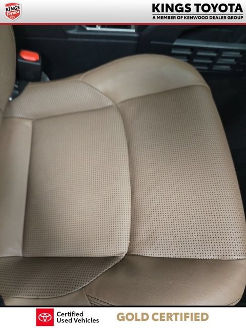 Certified 2025 Toyota 4Runner Limited AWD/4WD image 9