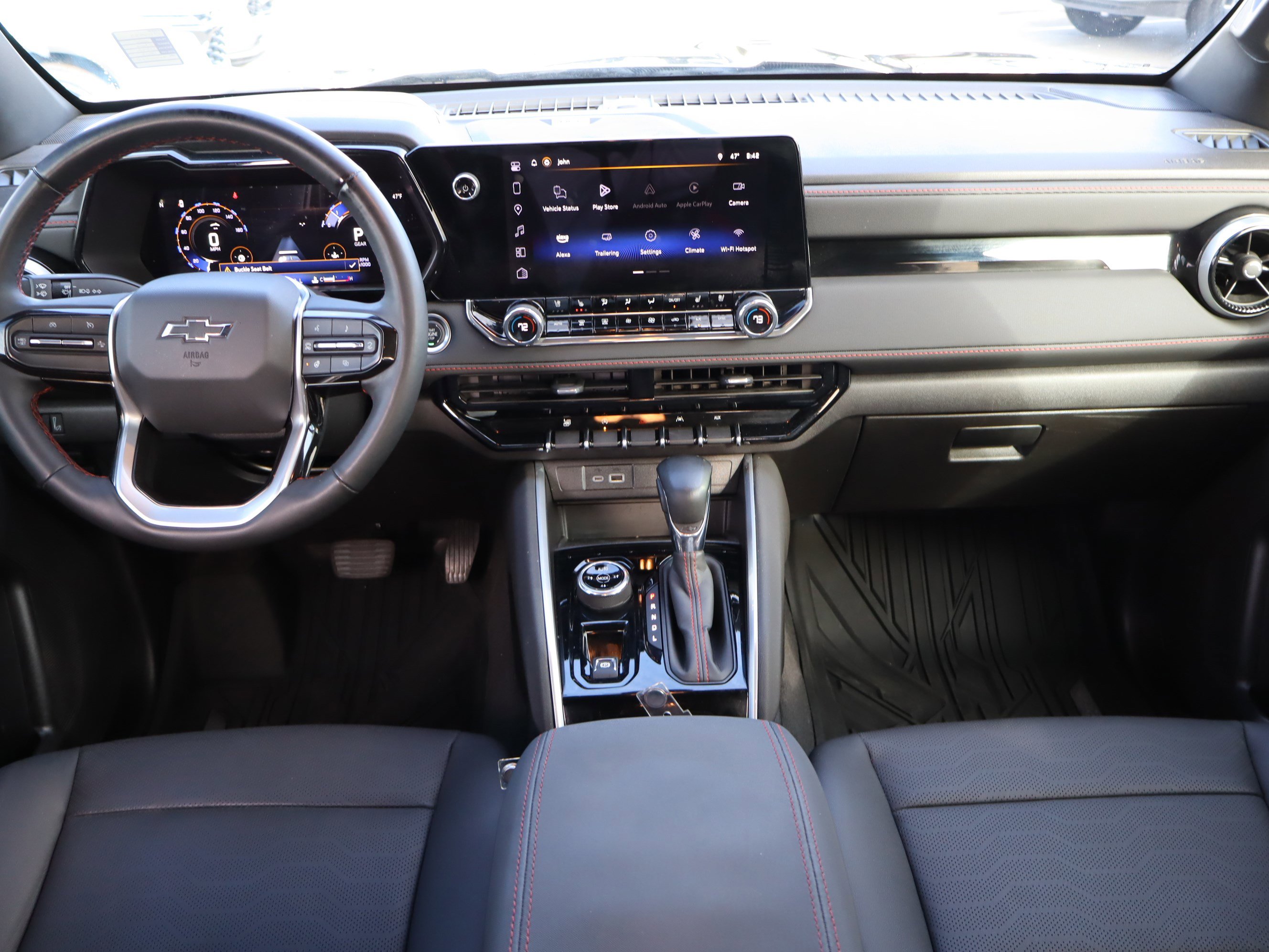 Certified 2025 Chevrolet Colorado Z71 w/ Midnight Edition image 17