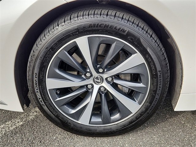 Used 2022 Lexus LS 500 AWD image 8