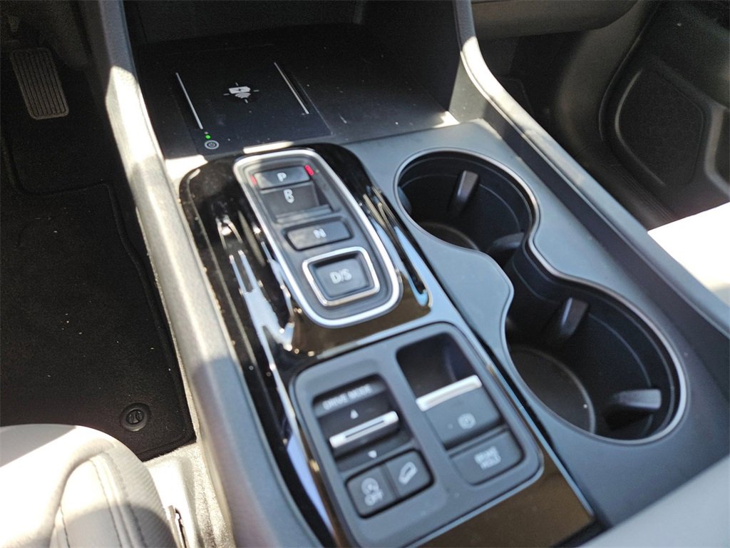 Used 2023 Honda Pilot EX-L image 19