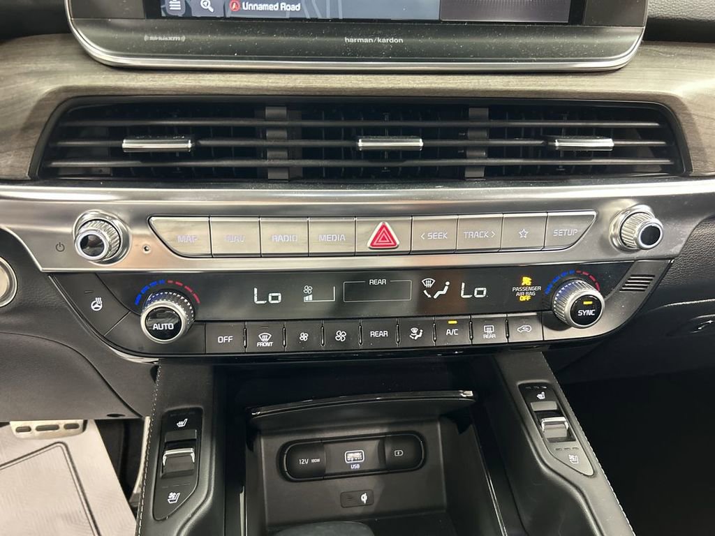 Used 2021 Kia Telluride SX w/ SX Prestige Package AWD/4WD image 17