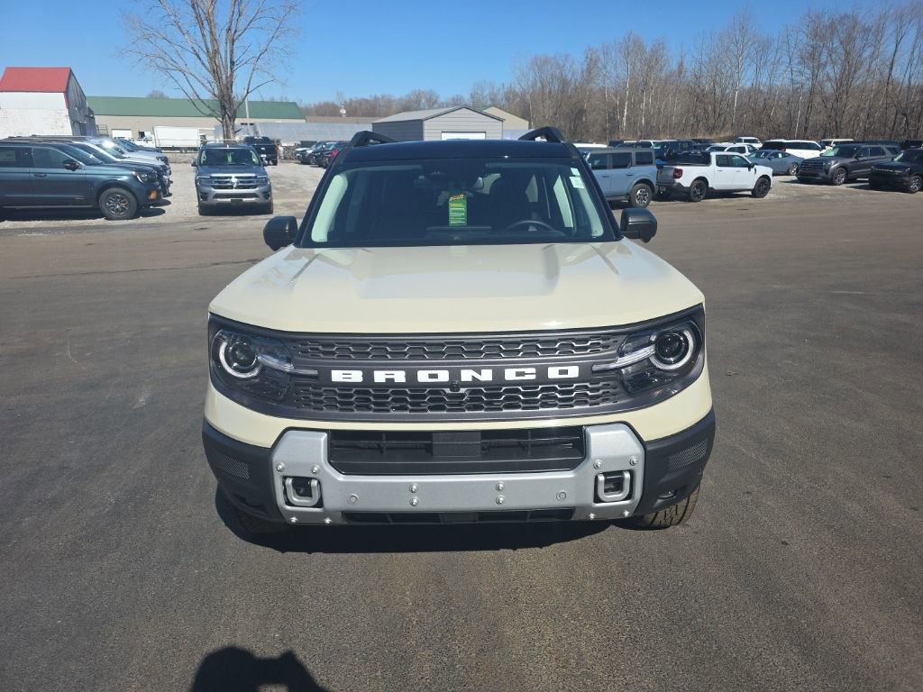 Used 2025 Ford Bronco Sport Badlands image 3