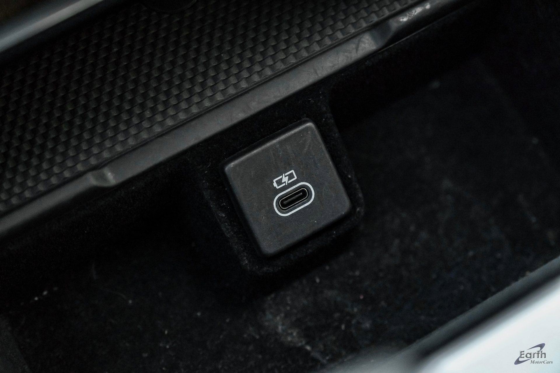 Used 2024 Land Rover Range Rover SE image 61