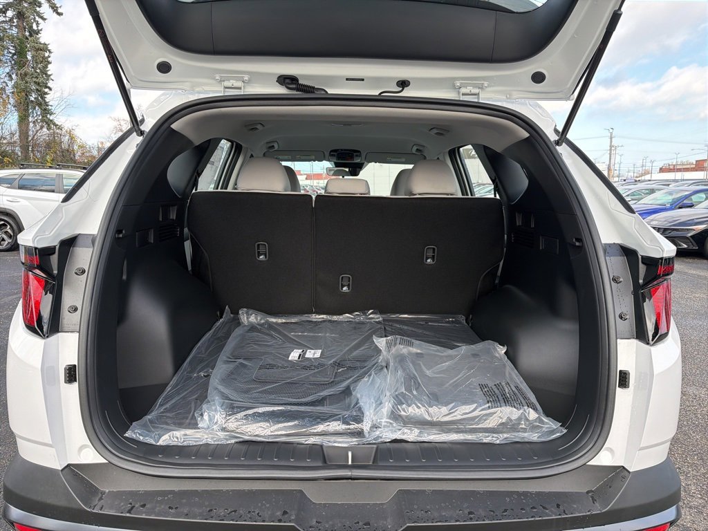 New 2026 Hyundai Tucson SE image 15