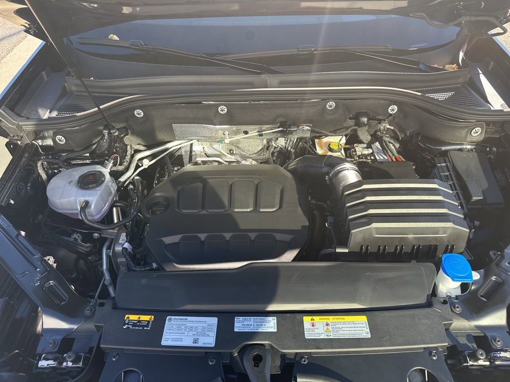 New 2026 Volkswagen Atlas Cross Sport SEL Premium R-Line image 22