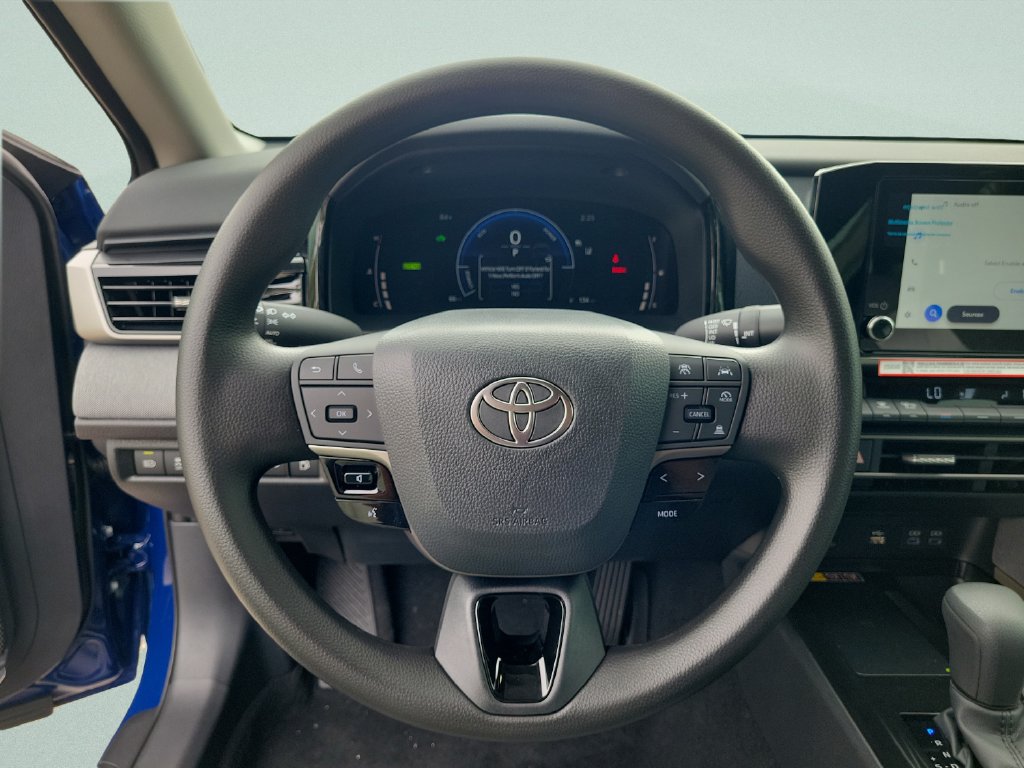 Used 2026 Toyota Camry LE FWD image 23