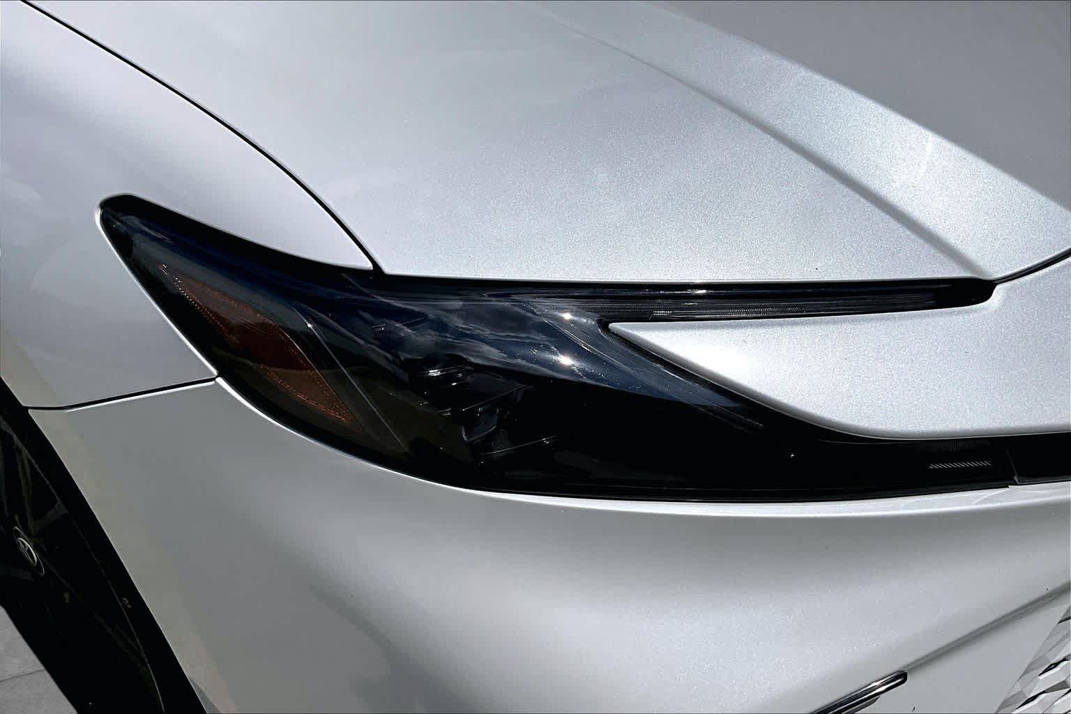 Used 2025 Toyota Camry XSE AWD/4WD image 28