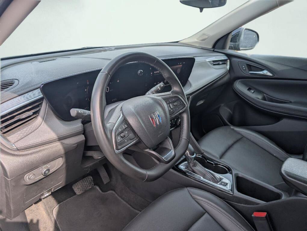 Used 2024 Buick Encore GX Sport Touring AWD/4WD image 9