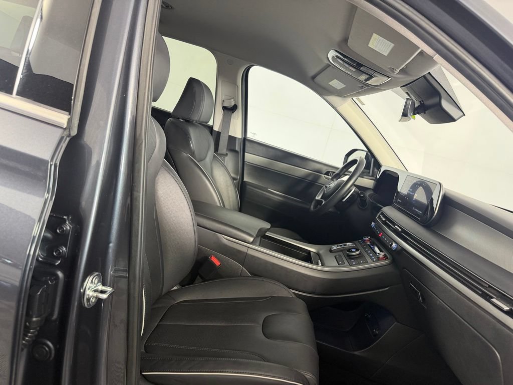 Used 2024 Hyundai Palisade SEL FWD image 33