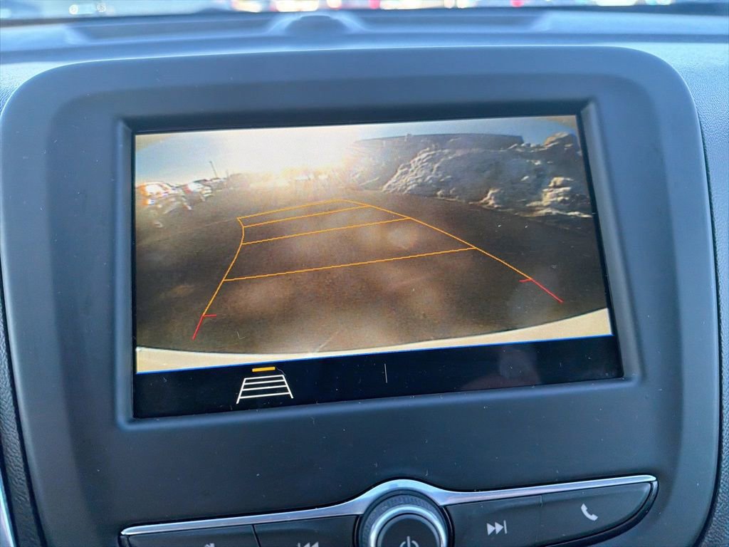 Used 2019 Chevrolet Equinox LT image 16