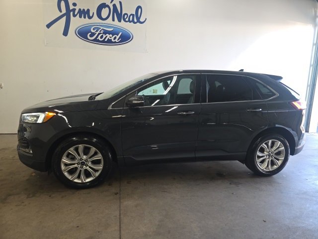 Used 2021 Ford Edge Titanium w/ Equipment Group 301A image 25