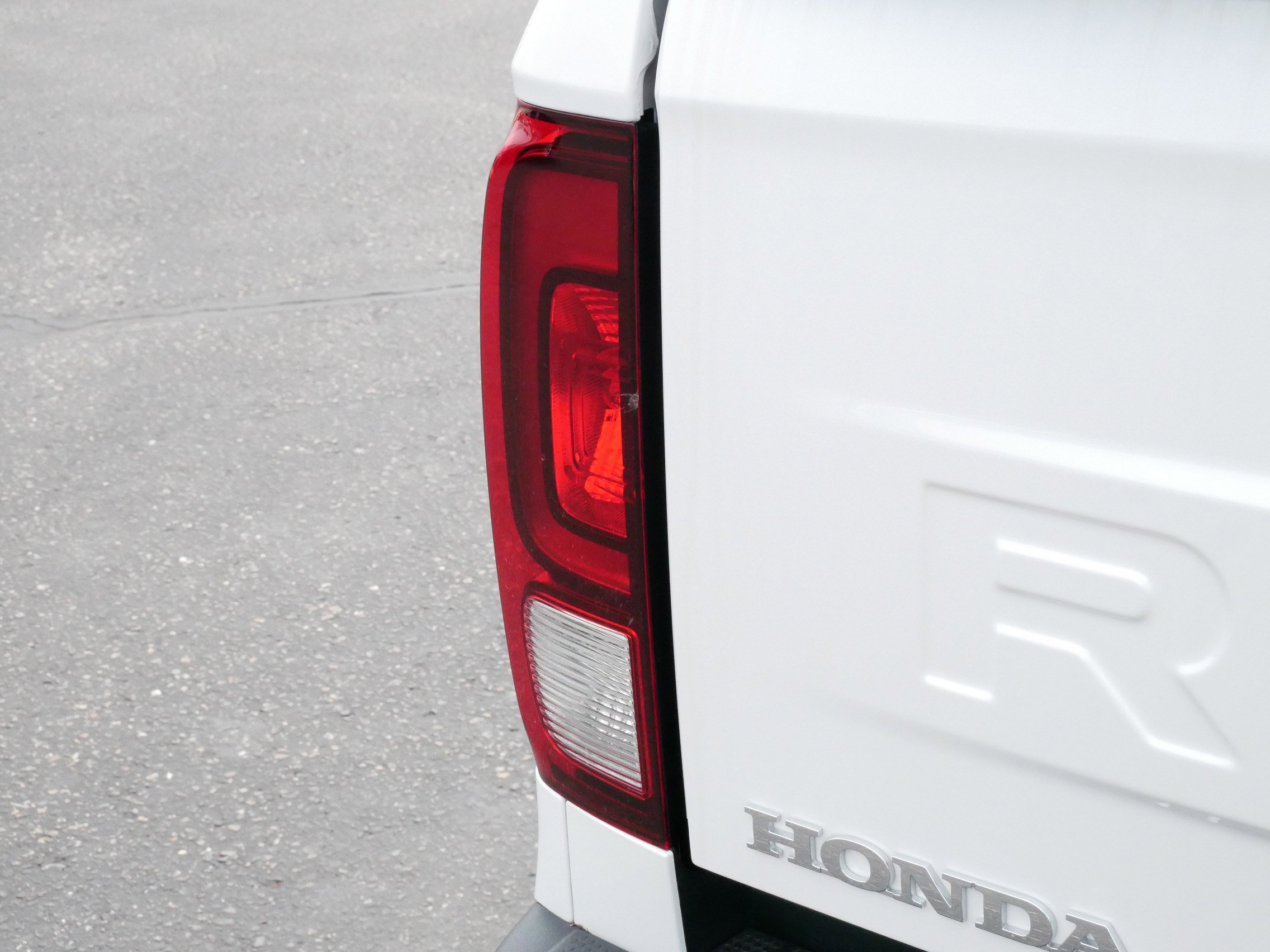 Used 2025 Honda Ridgeline RTL image 16