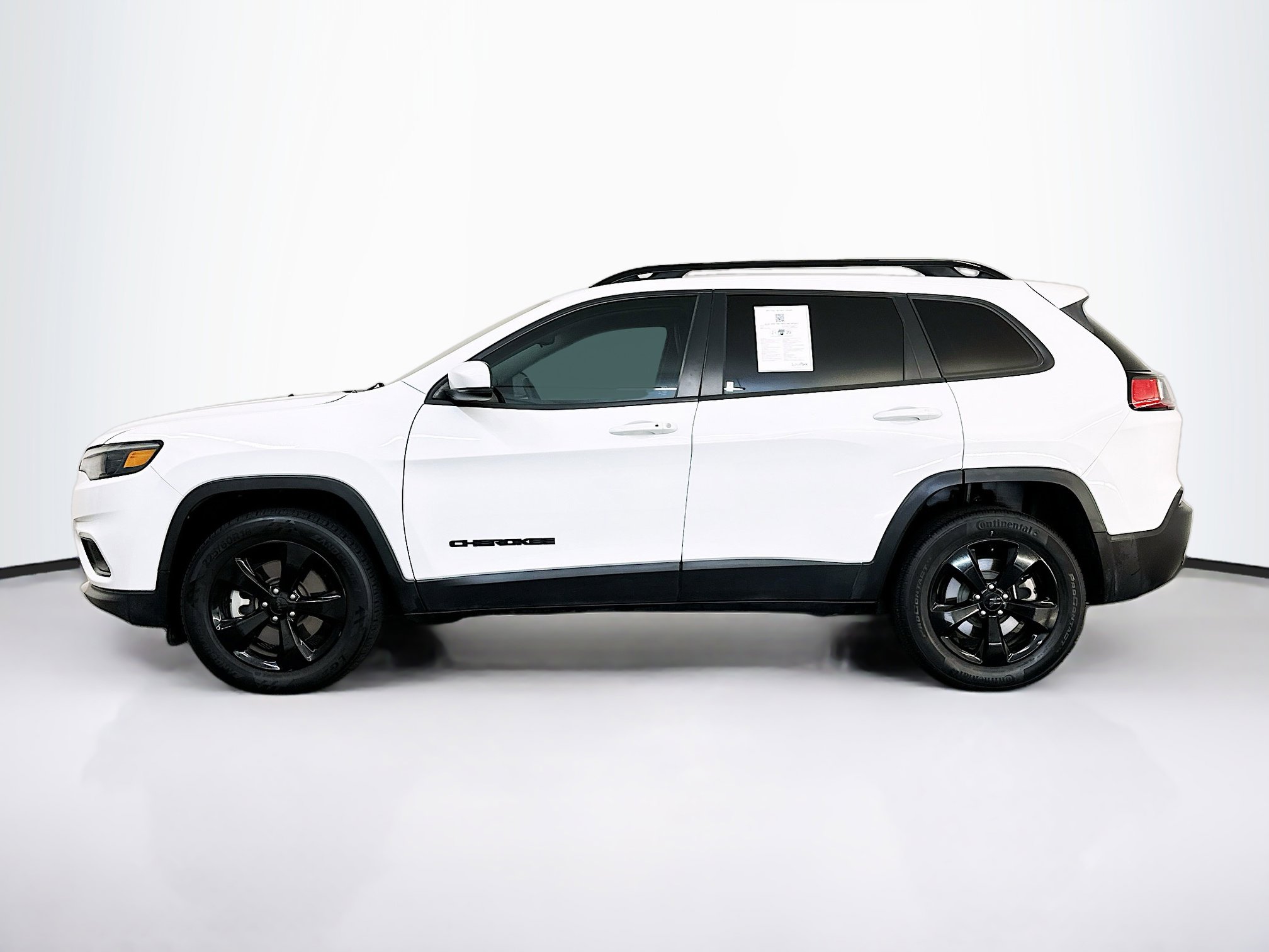 Used 2021 Jeep Cherokee Latitude Plus image 4