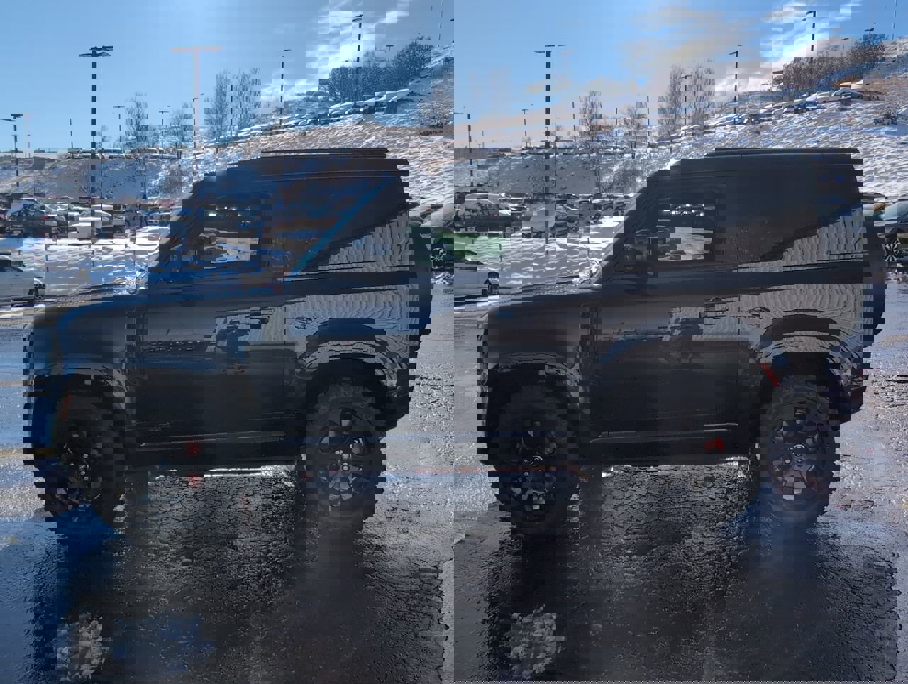 Used 2021 Land Rover Defender 90 X image 4