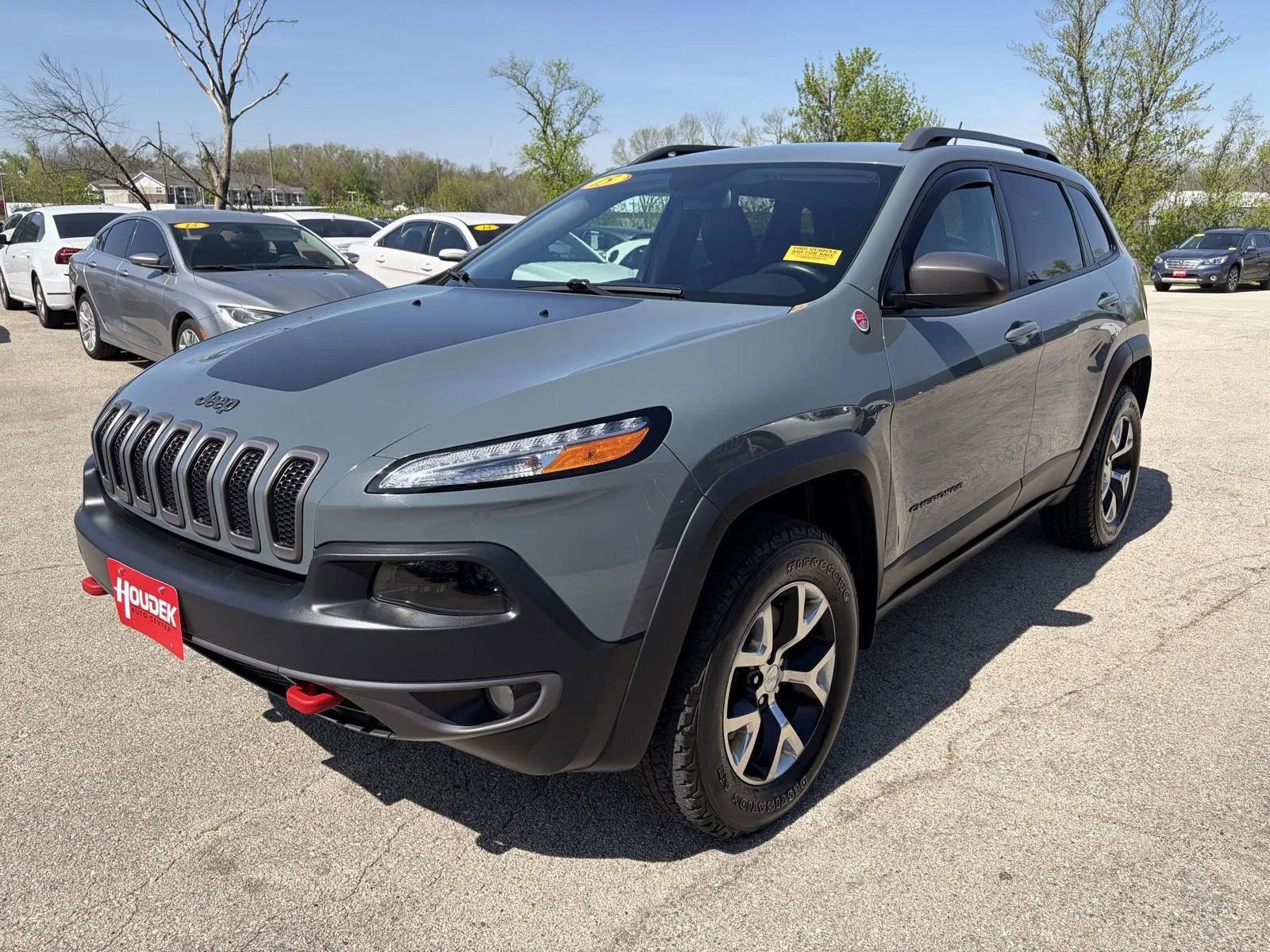 Used 2015 Jeep Cherokee Trailhawk w/ Cold Weather Group image 3