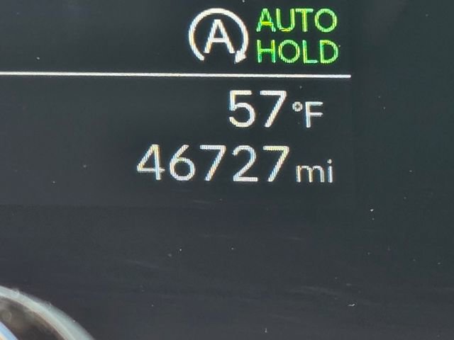 Used 2025 Hyundai Santa Fe SEL FWD image 31