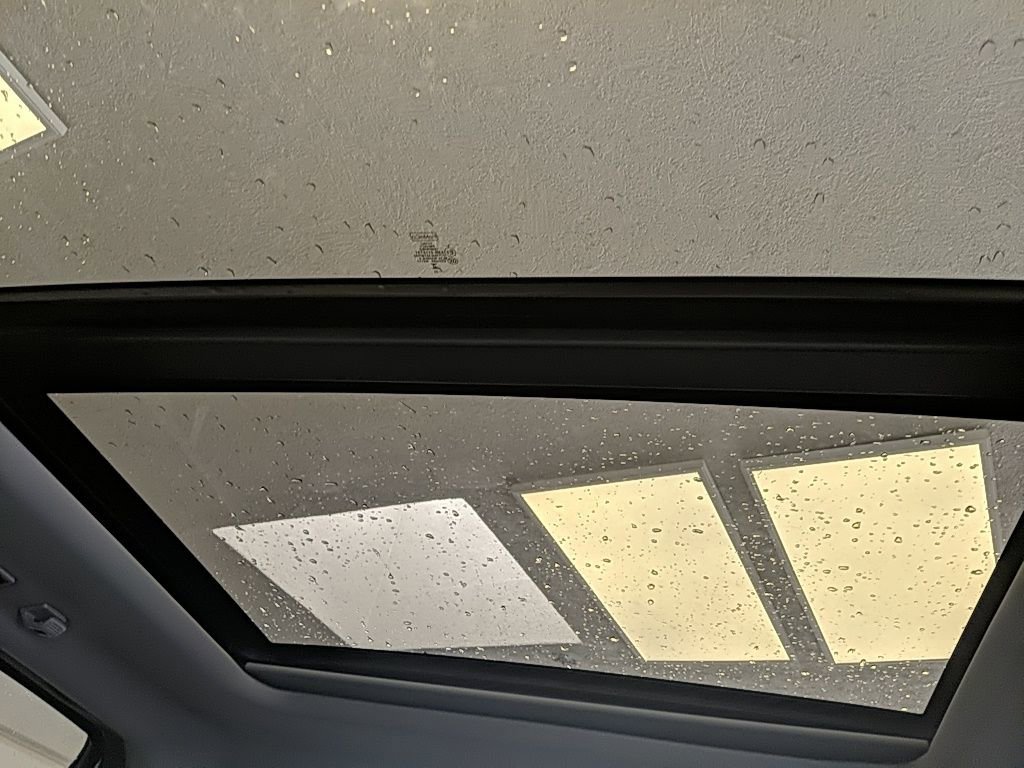 Certified 2023 Ford F150 Lariat w/ Equipment Group 502A High image 34