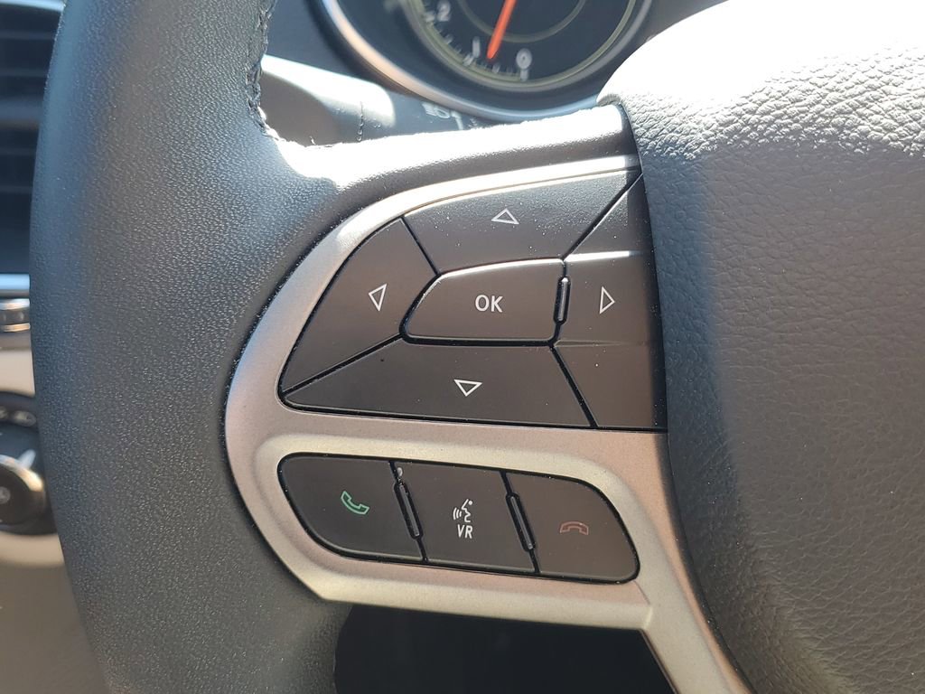 Used 2022 Jeep Cherokee Latitude Lux AWD/4WD image 20