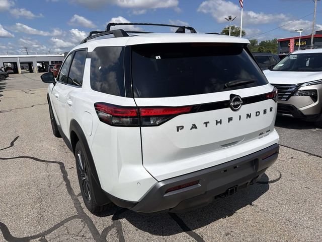 New 2026 Nissan Pathfinder SL w/ SL Premium Package (P04) AWD/4WD image 3