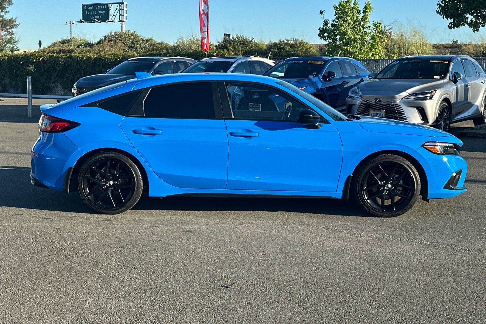 Used 2024 Honda Civic Sport image 3