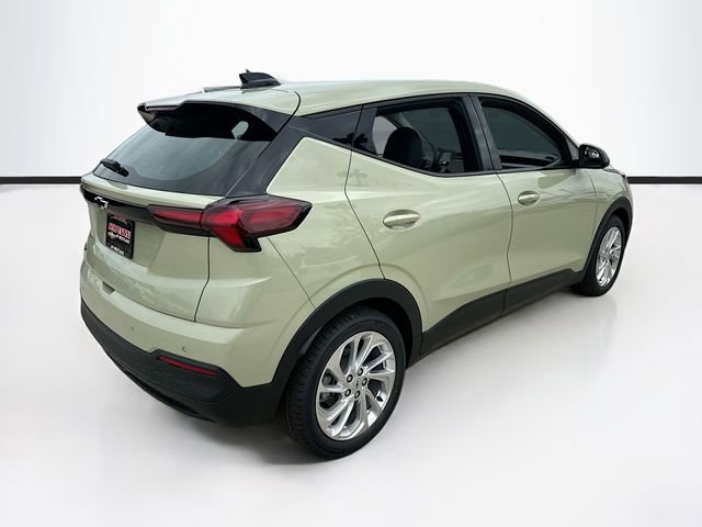 New 2027 Chevrolet Bolt LT FWD image 6