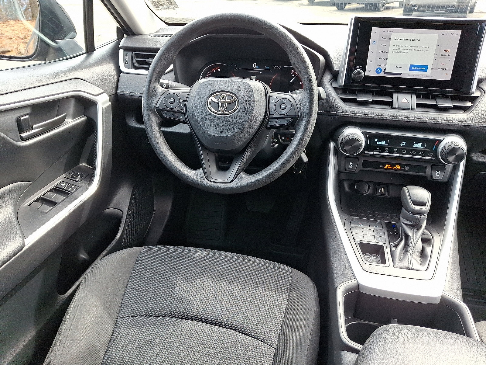 Used 2023 Toyota RAV4 LE image 14