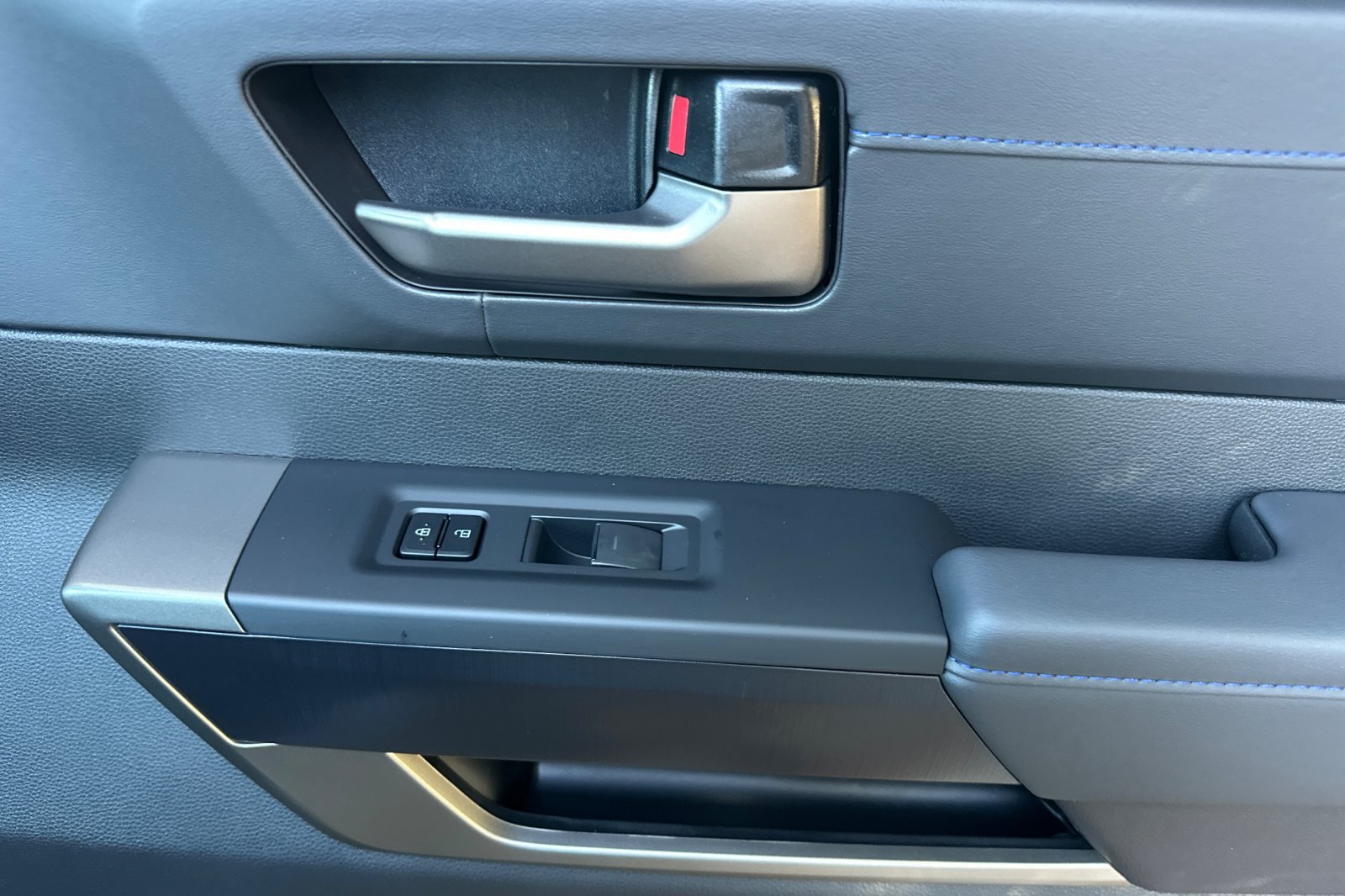 New 2026 Toyota Tundra Platinum AWD/4WD image 19