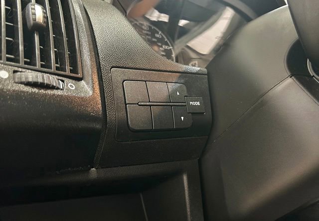 Used 2020 RAM ProMaster 1500 w/ Interior Convenience Group FWD image 16