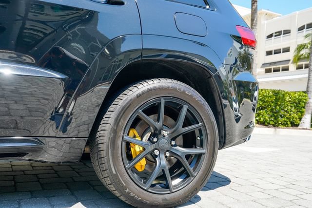Used 2018 Jeep Grand Cherokee Trackhawk AWD/4WD image 45