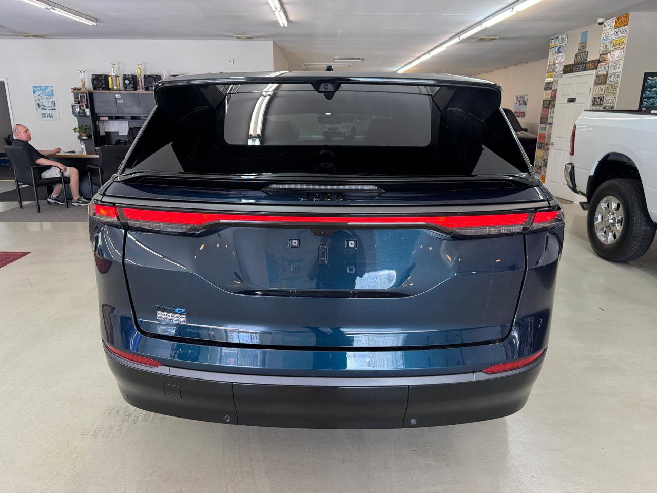 Used 2024 Jeep Wagoneer Launch Edition AWD/4WD image 31