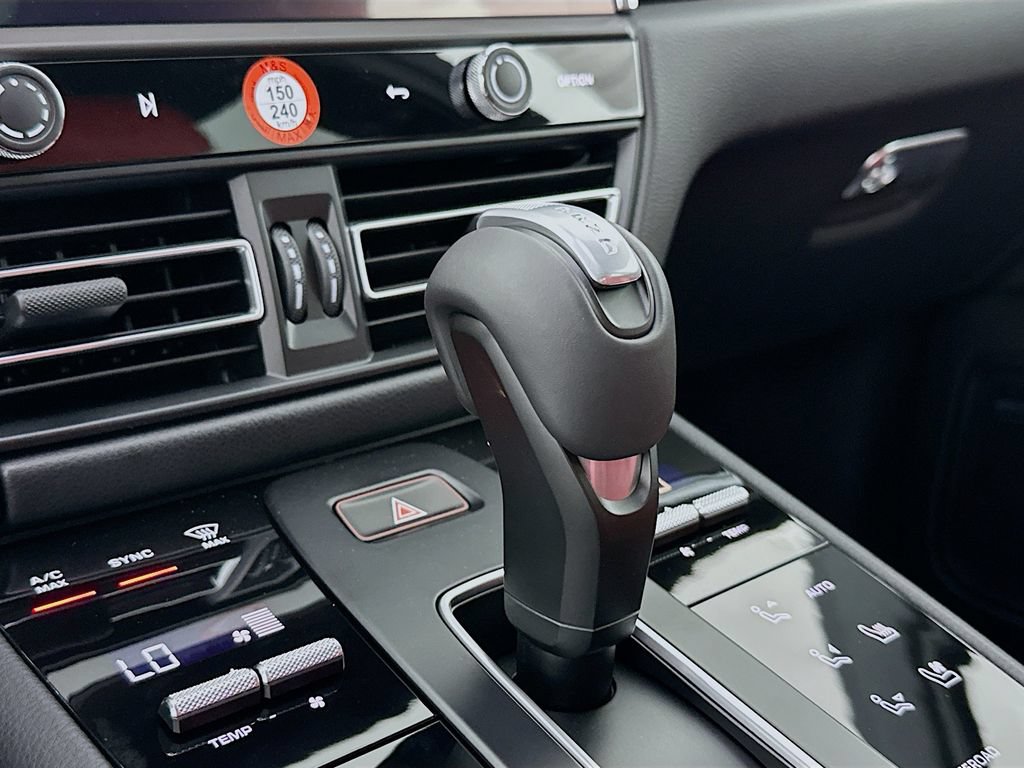 New 2026 Porsche Macan S AWD/4WD image 19