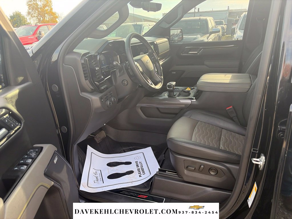 Used 2025 Chevrolet Silverado 1500 ZR2 w/ Technology Package AWD/4WD image 22