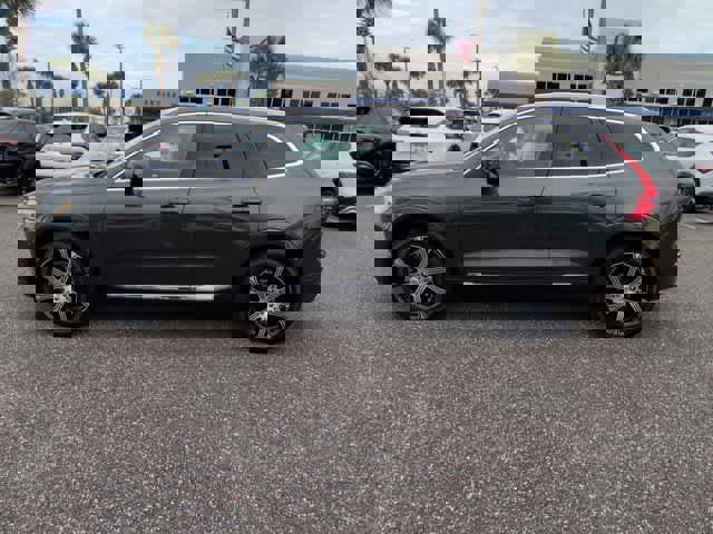 Used 2018 Volvo XC60 T6 Inscription w/ Convenience Package image 5