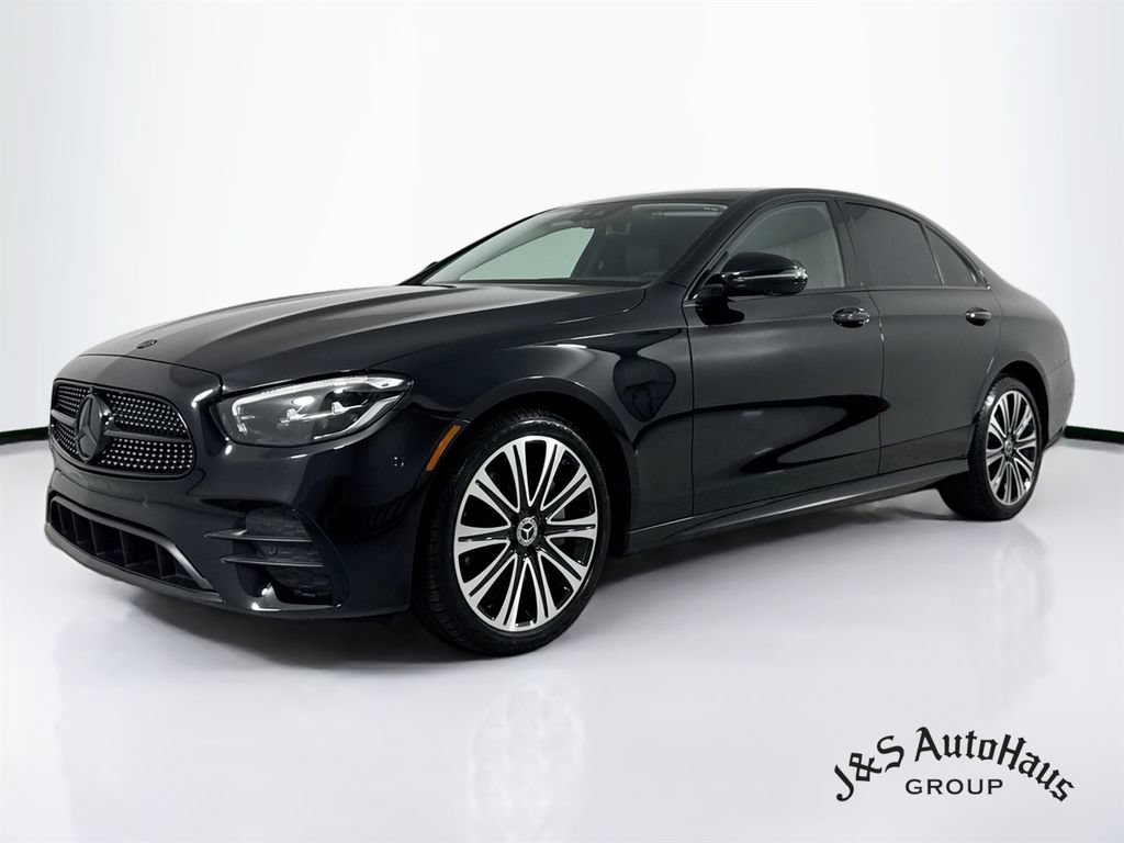 Used 2023 Mercedes-Benz E 350 4MATIC Sedan image 3