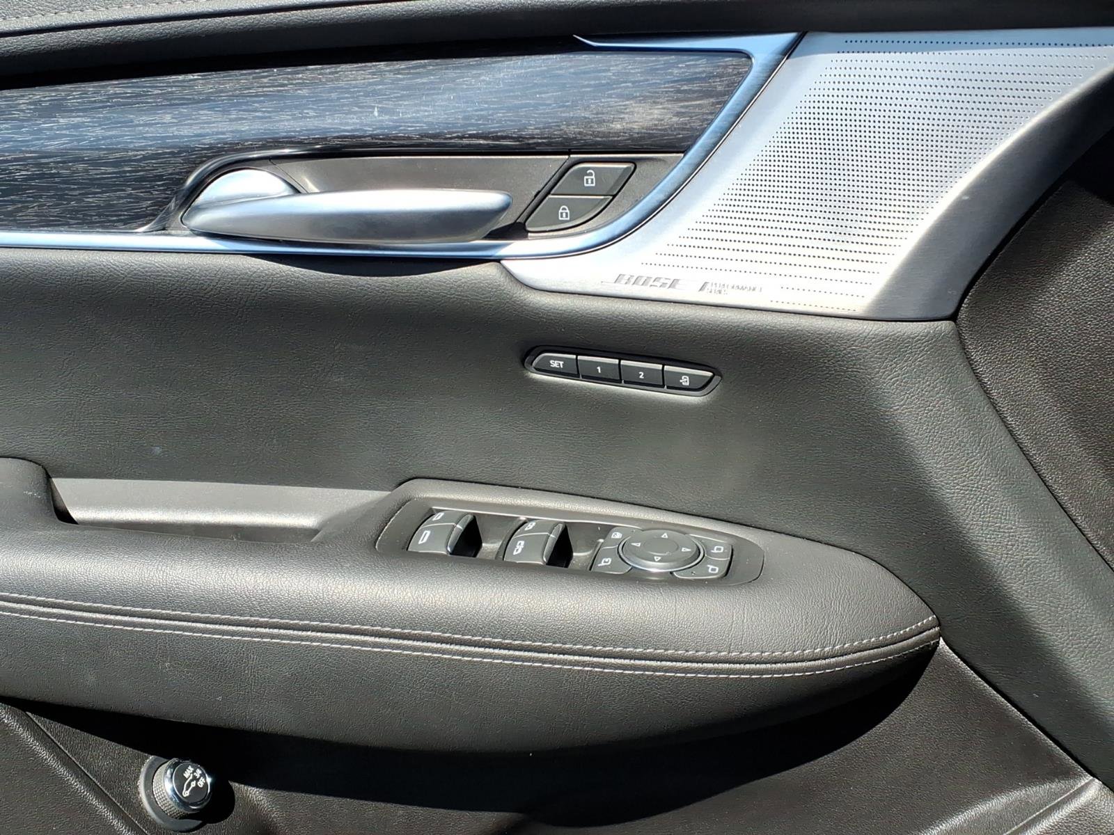 Certified 2023 Cadillac XT5 Premium Luxury AWD/4WD image 19