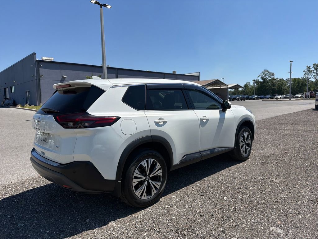 Used 2021 Nissan Rogue SV FWD image 5