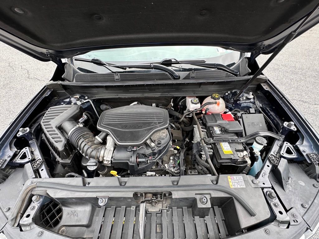 Used 2022 GMC Acadia SLT AWD/4WD image 42