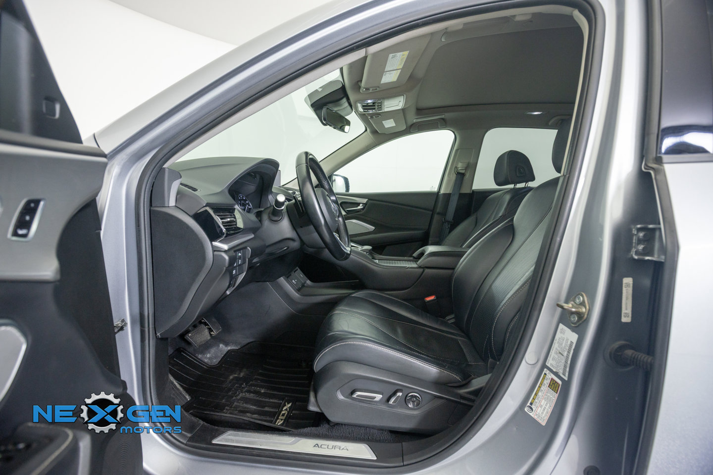 Used 2020 Acura RDX w/ Technology Package AWD/4WD image 12