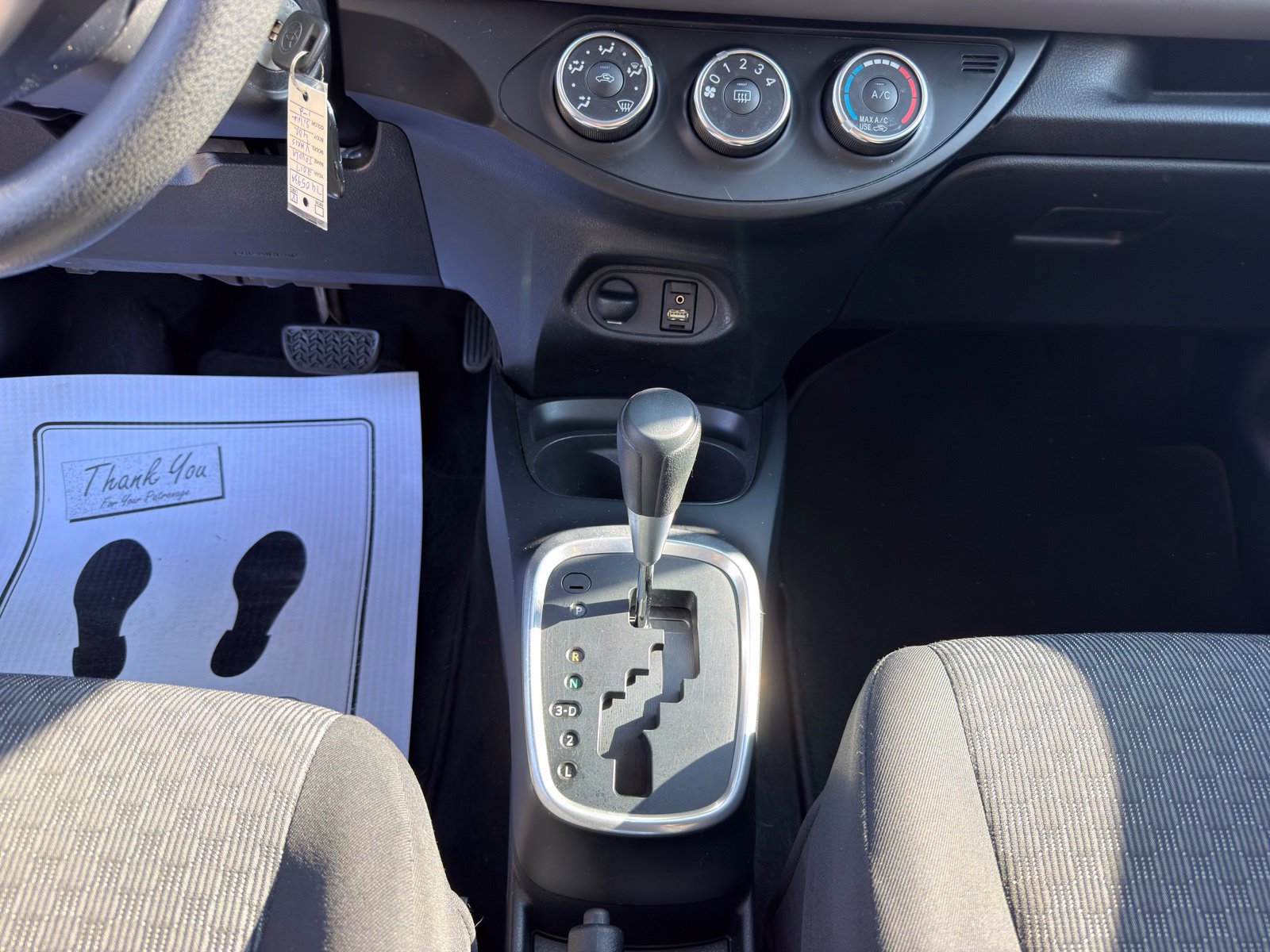 Used 2017 Toyota Yaris L FWD image 24