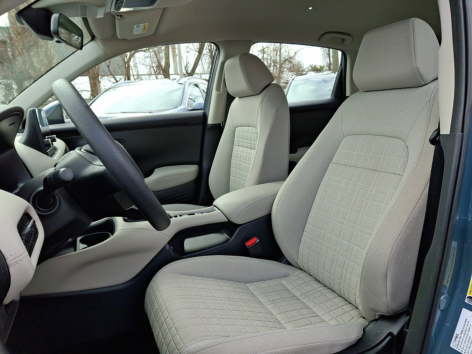 Certified 2023 Honda HR-V LX image 12