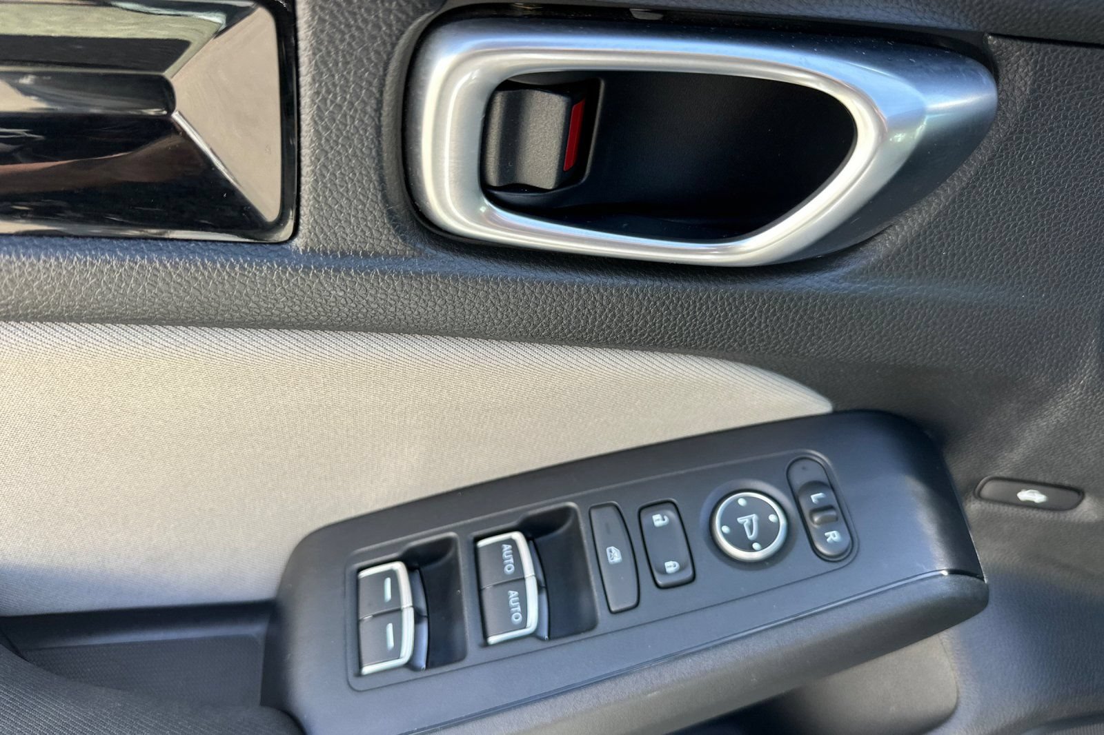 Used 2023 Honda Civic EX image 13