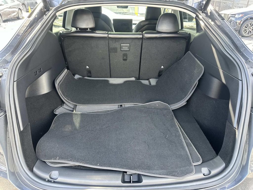 Used 2021 Tesla Model Y Performance image 27