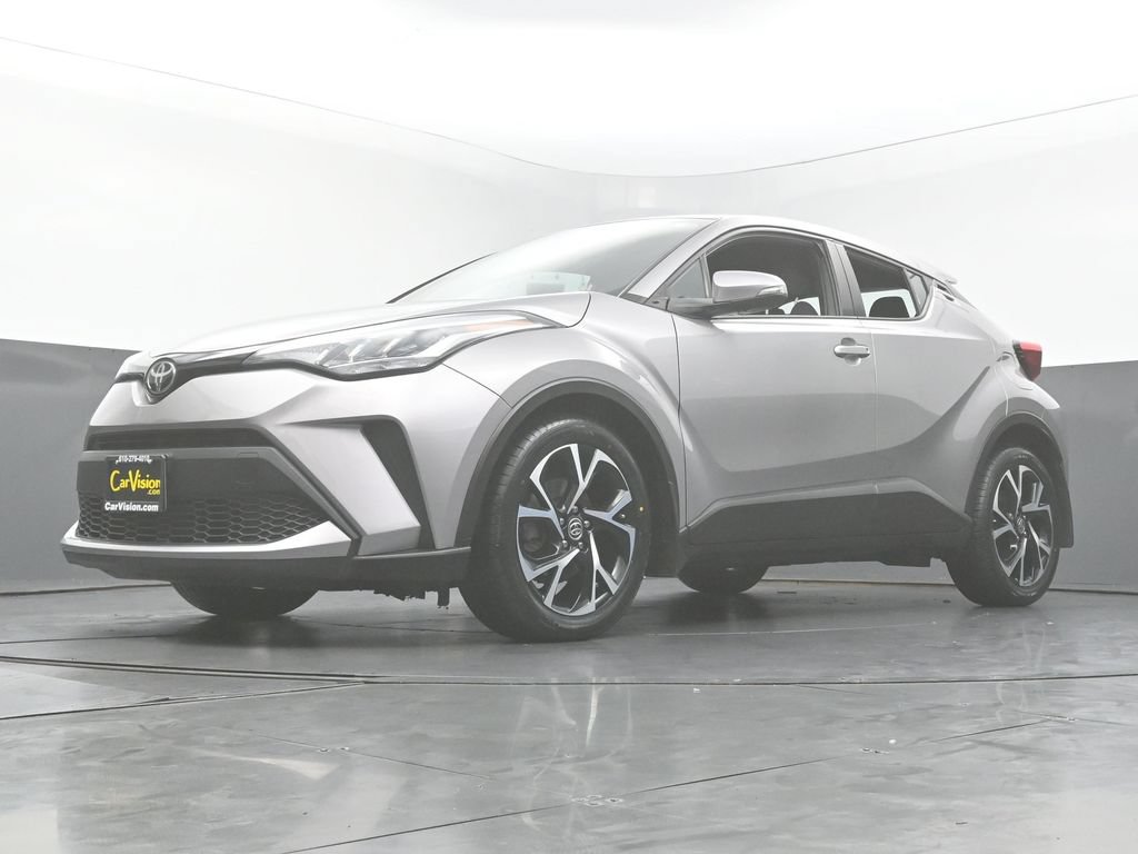Used 2020 Toyota C-HR XLE FWD image 49