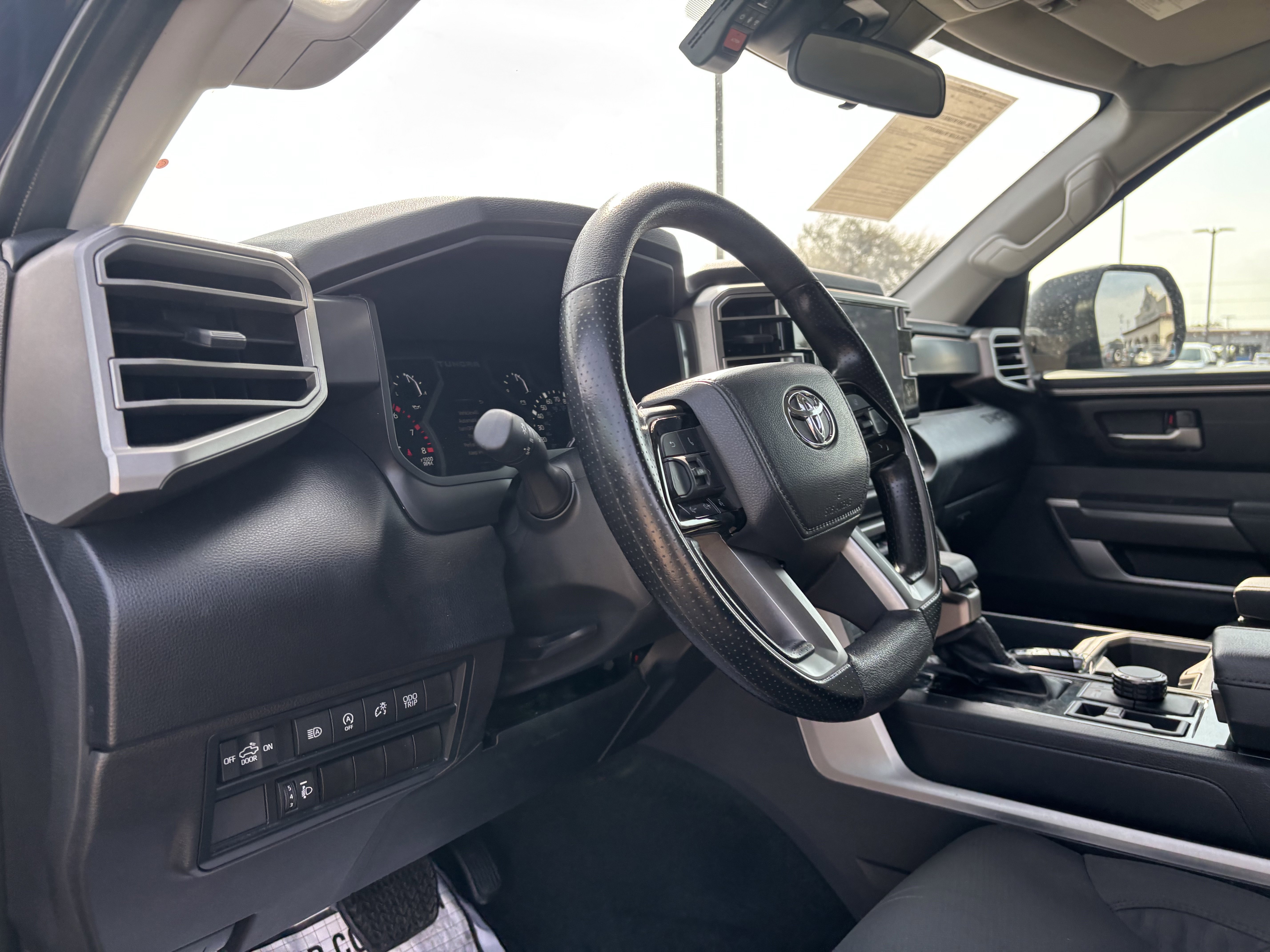 Used 2024 Toyota Tundra SR5 AWD/4WD image 12