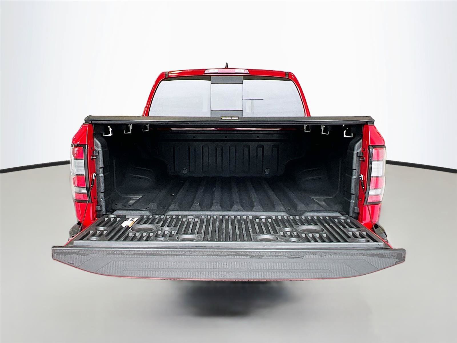 Used 2025 Nissan Frontier S w/ S Utility Package AWD/4WD image 23