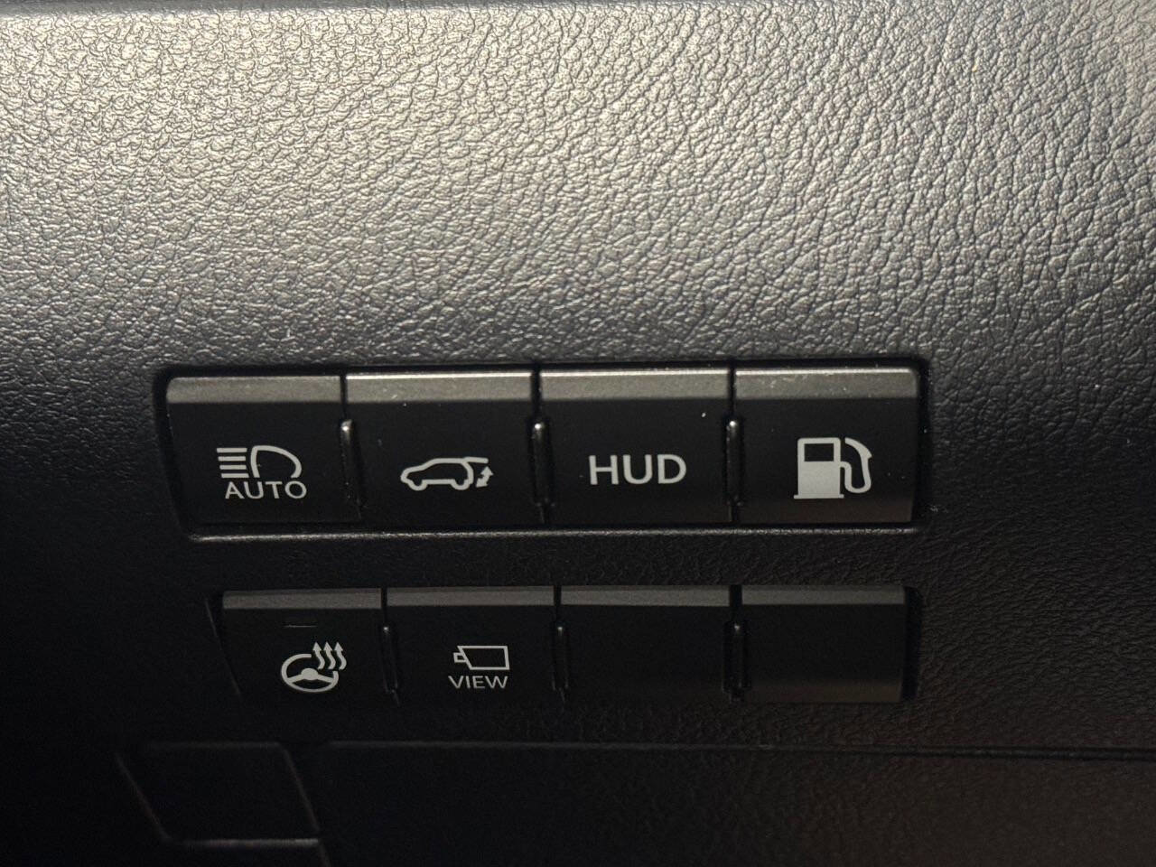 Used 2018 Lexus RX 450hL Luxury w/ Accessory Package image 34