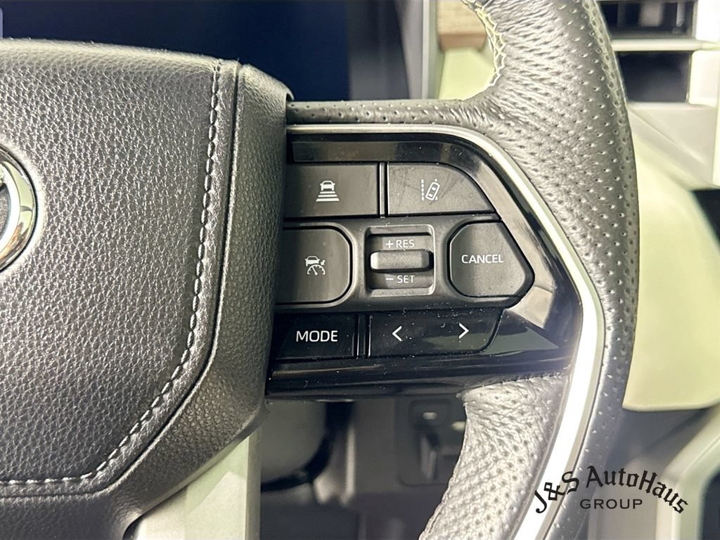 Used 2024 Toyota Tundra Capstone AWD/4WD image 14
